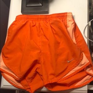 XS NIKE shorts!!! Good condition and soft!!